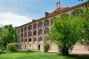 monasterio-de-piedra